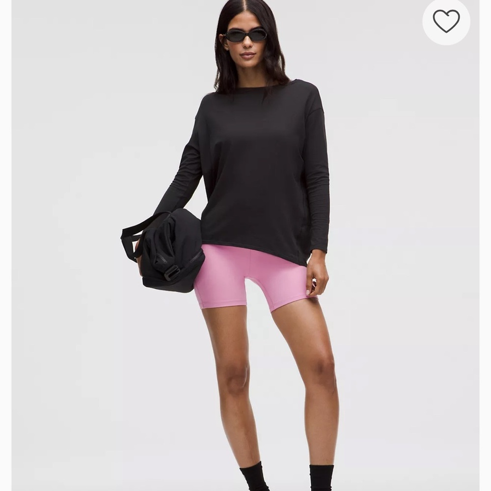 NWT Lululemon Back In Action Long Sleeve Color black size 16 (sold out size)